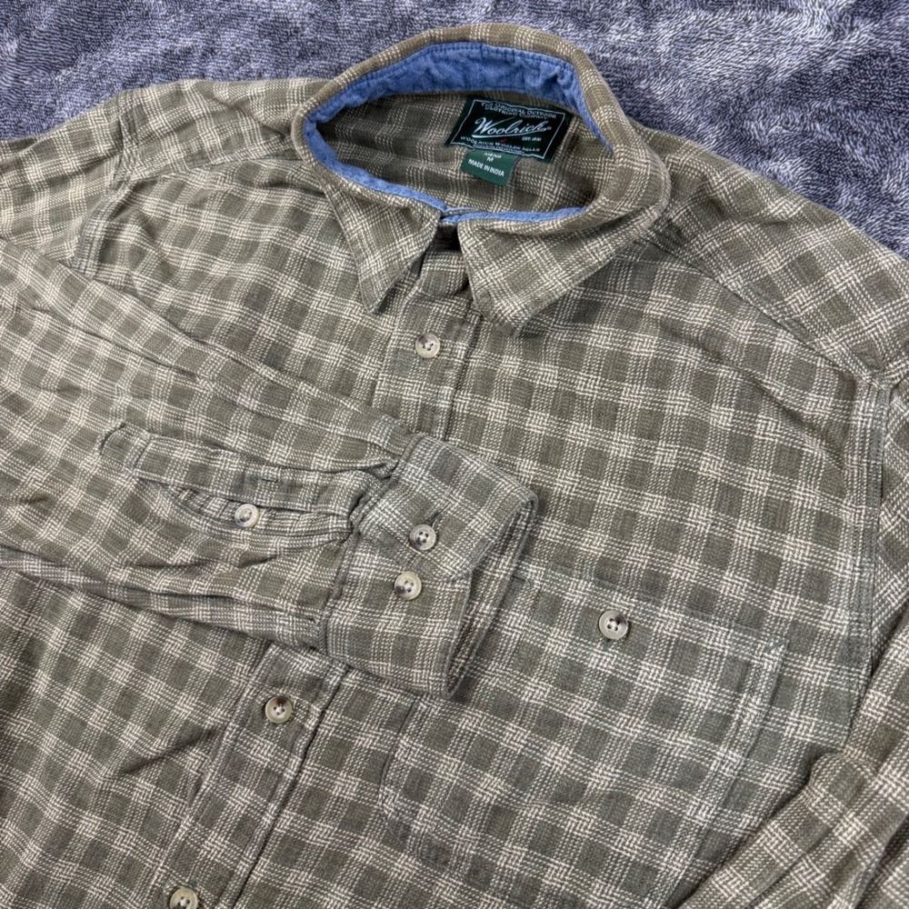 Woolrich Shirt Mens M Green Plaid Flannel Long Sleeve Button Down 6113 FOS